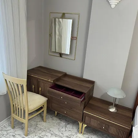 Fevkalade & Aparts Apartman